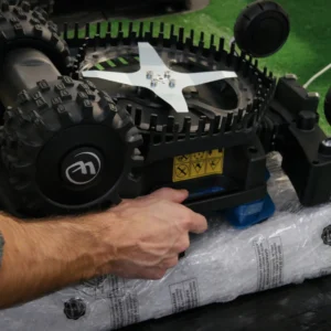 Serwis i zimowanie robota koszącego